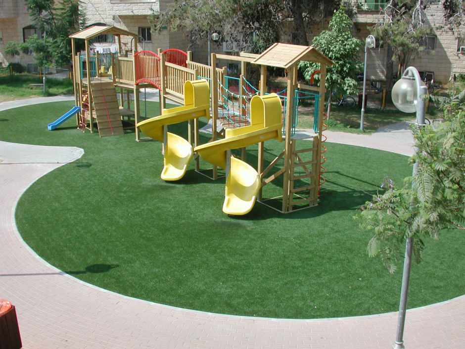 Озеленение детской площадки