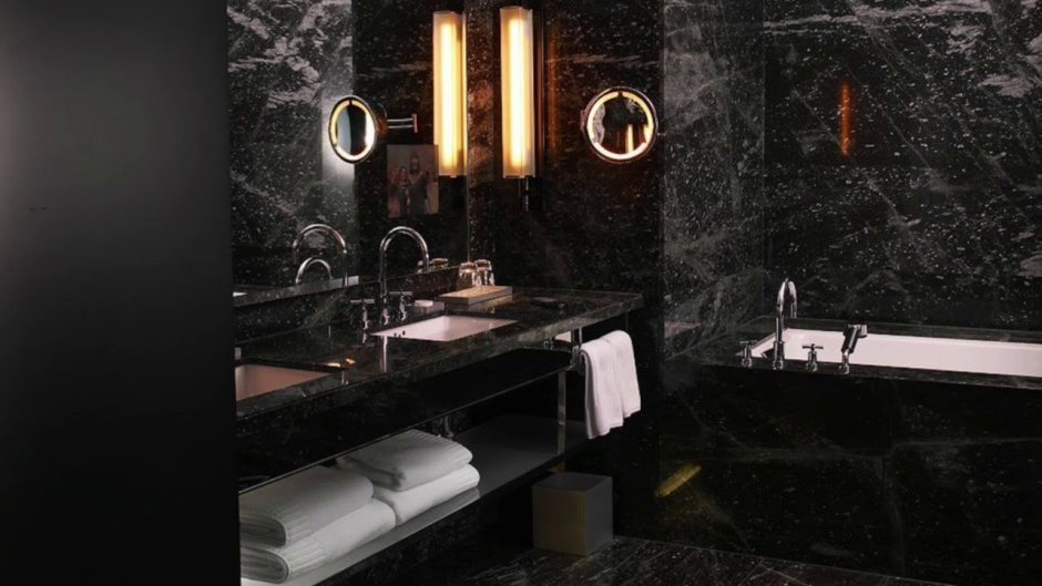 Dark Black Marble Bathroom плитка