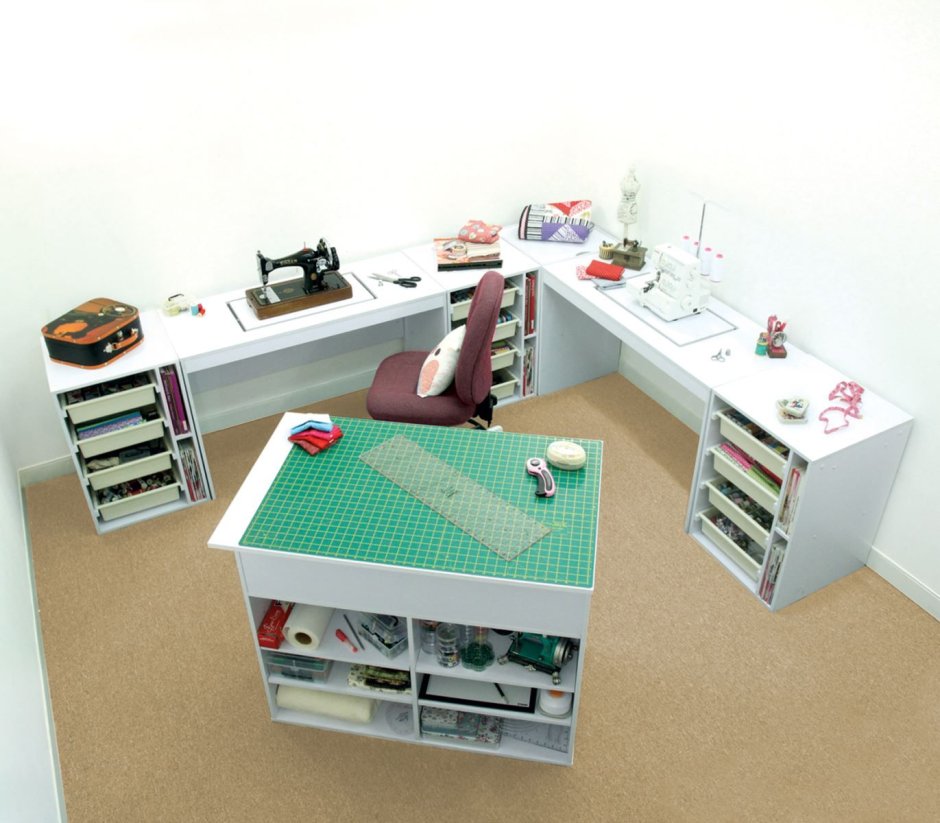 Швейный уголок в квартире