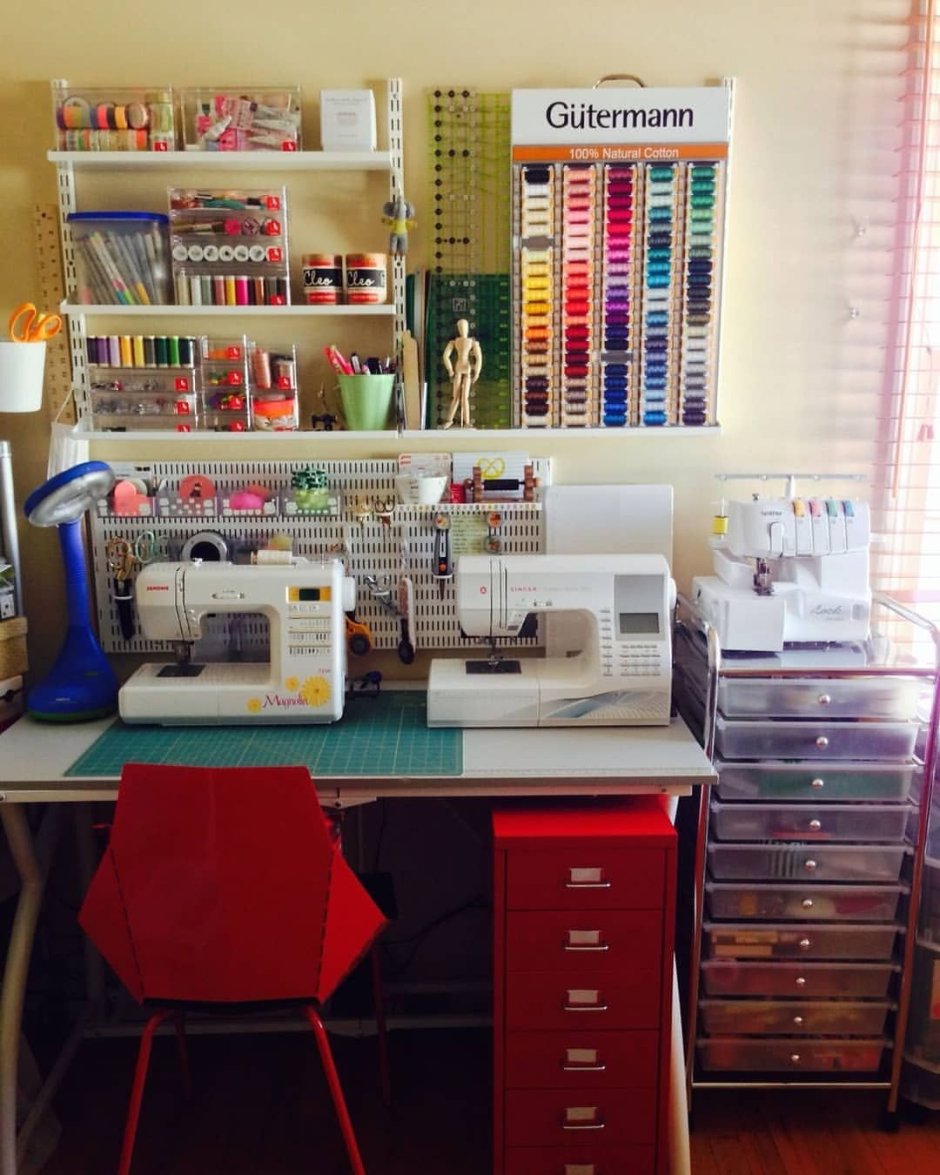 Швейный уголок в квартире
