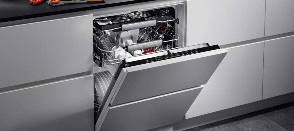 Посудомоечная машина AEG FSE 73600 P