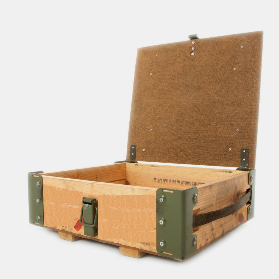 Деревянная коробка для патрон
