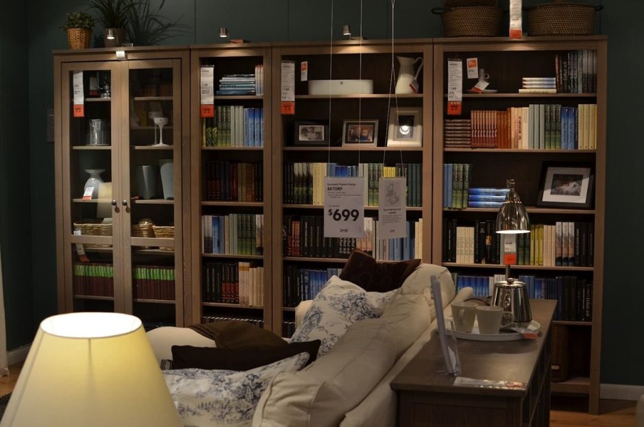 Стеллаж книжный