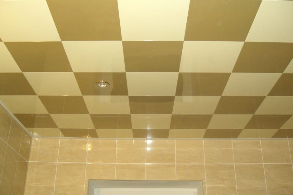 Кассетный потолок в ванную комнату
