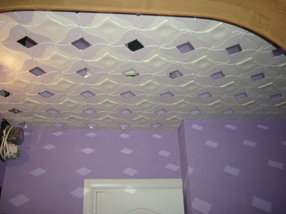 Плитка потолочная в ванную комнату