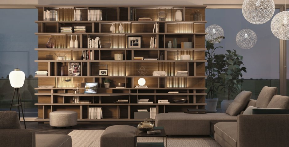 Стеллажи в интерьере гостиной Италия