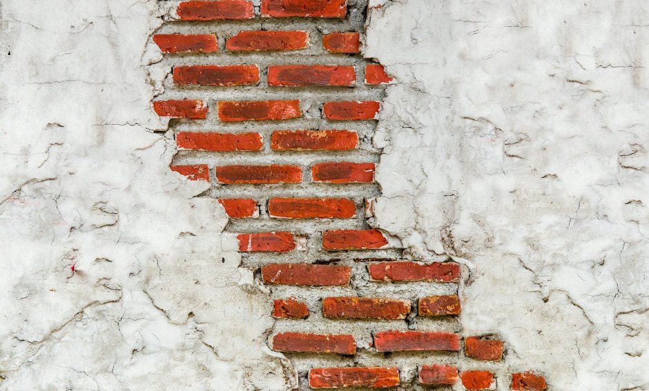 Wall Corner flexural crack