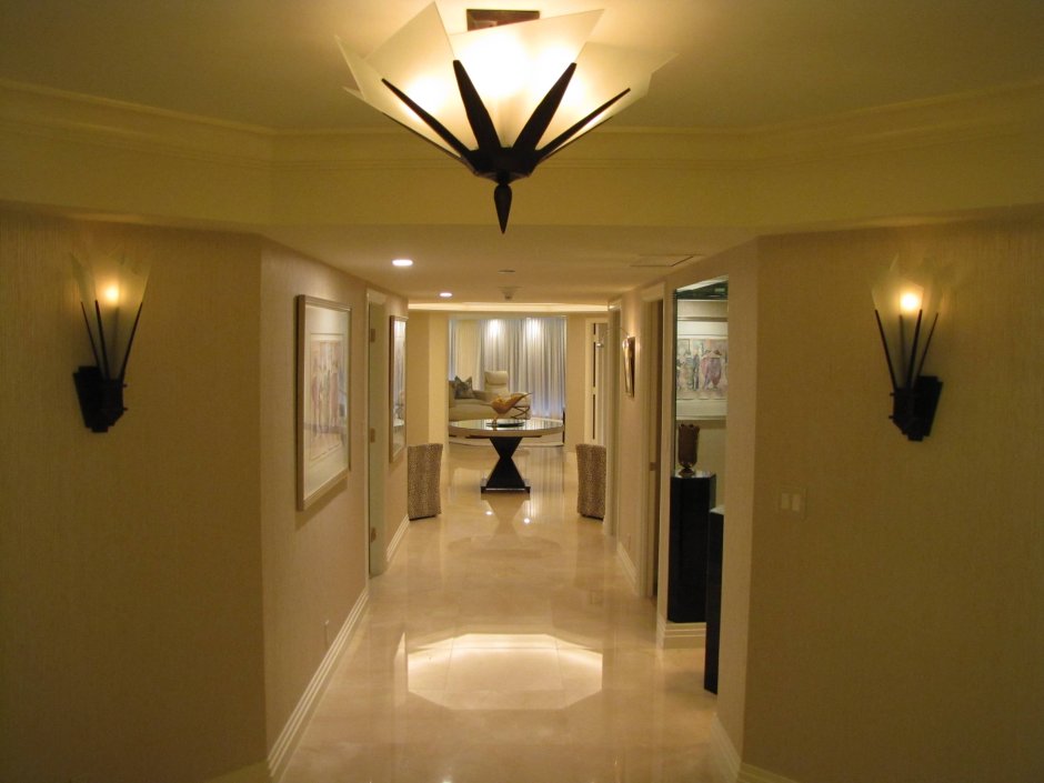 Светильники для коридора точечные потолочные