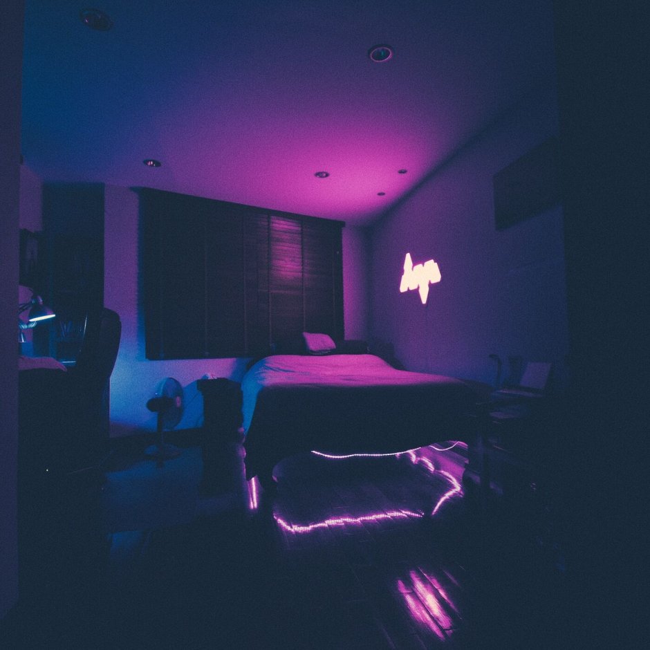 Фиолетовые кровати в гача лайф