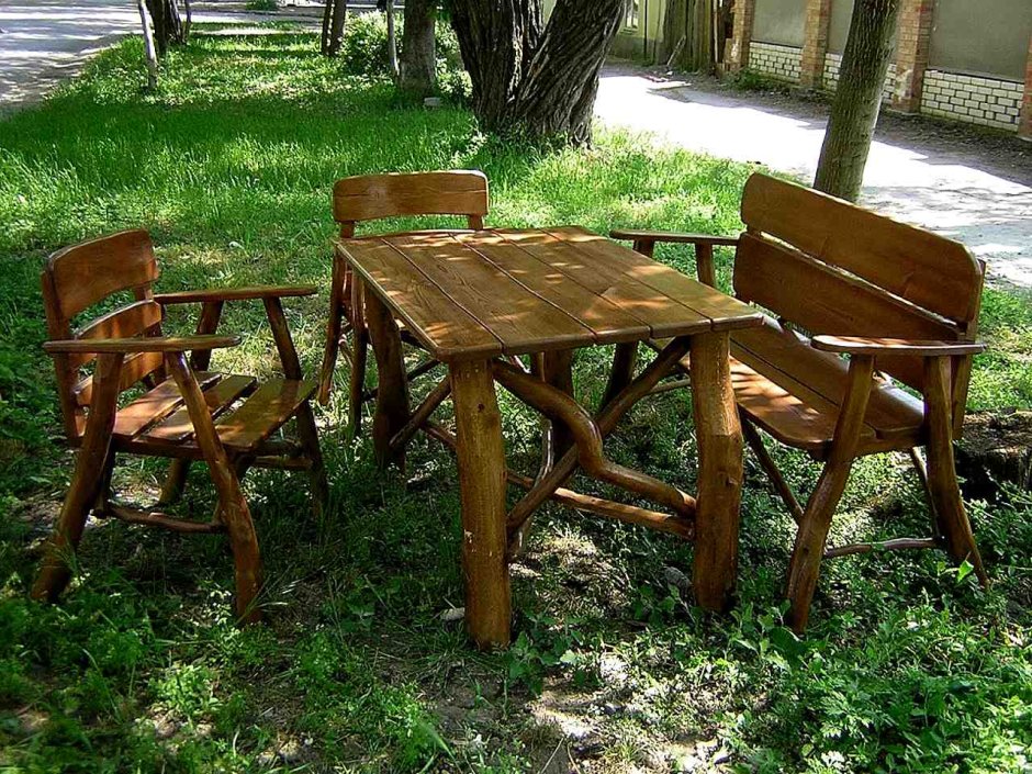 Дачные столы и стулья из дерева