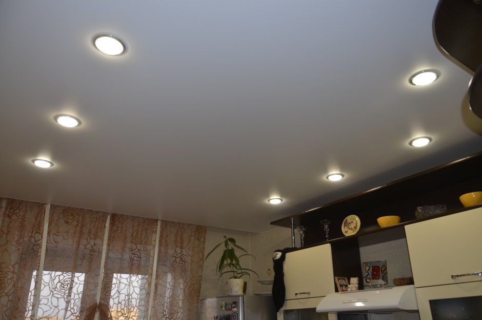 Встраиваемый потолочный светодиодный светильник dss003 6w 4200k