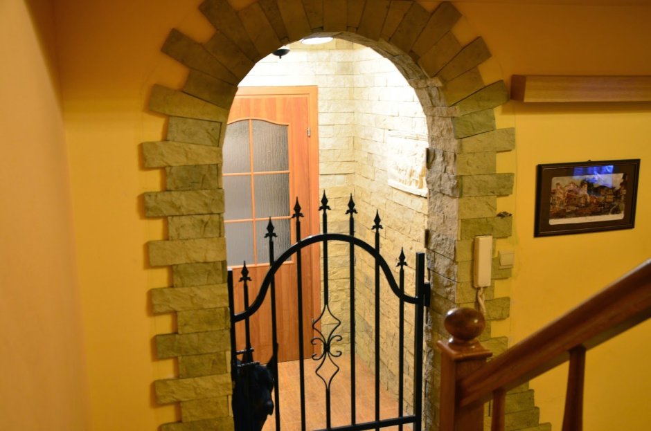 Арка из декоративного камня