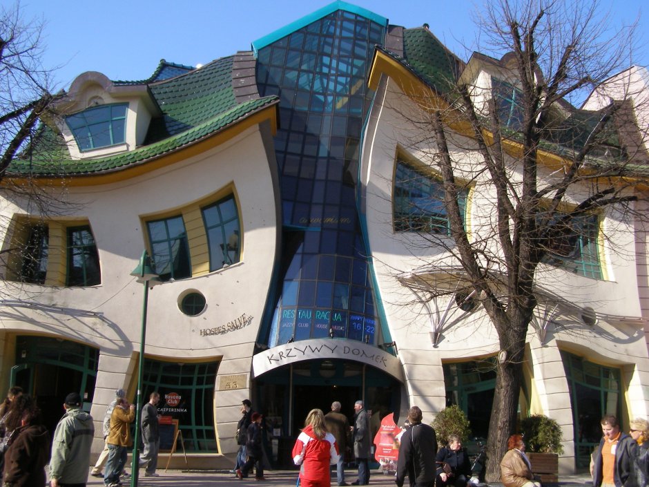 Кривой дом в Сопоте Архитекторы Залевский и Шотинский