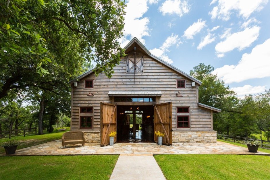 Country House Renovation США