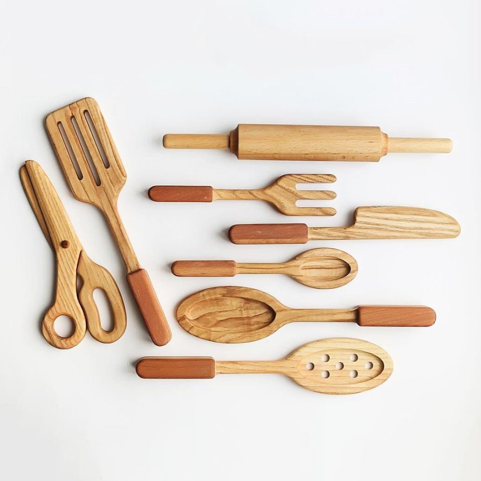 Набор деревянных принадлежностей для кухни