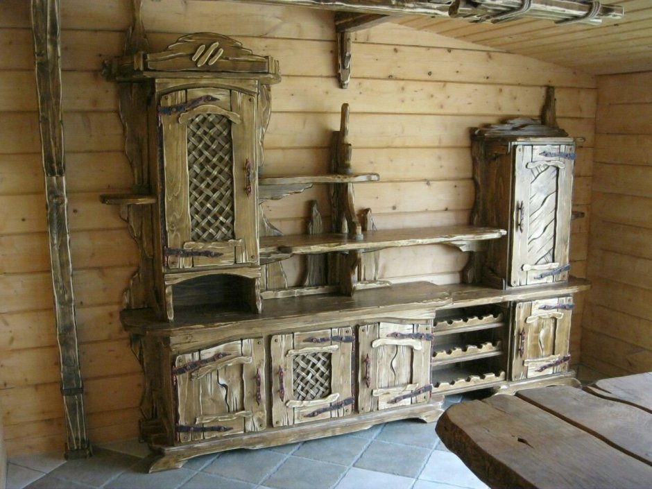Мебель состаренная под старину