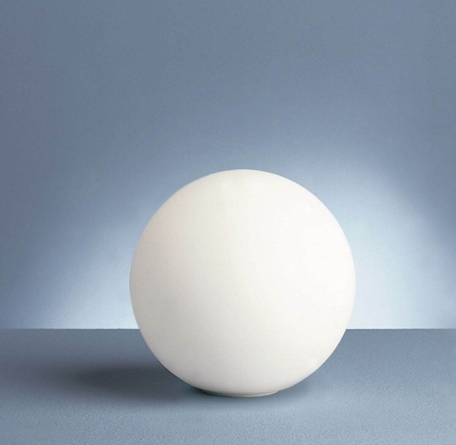 Globo Gustav 24686