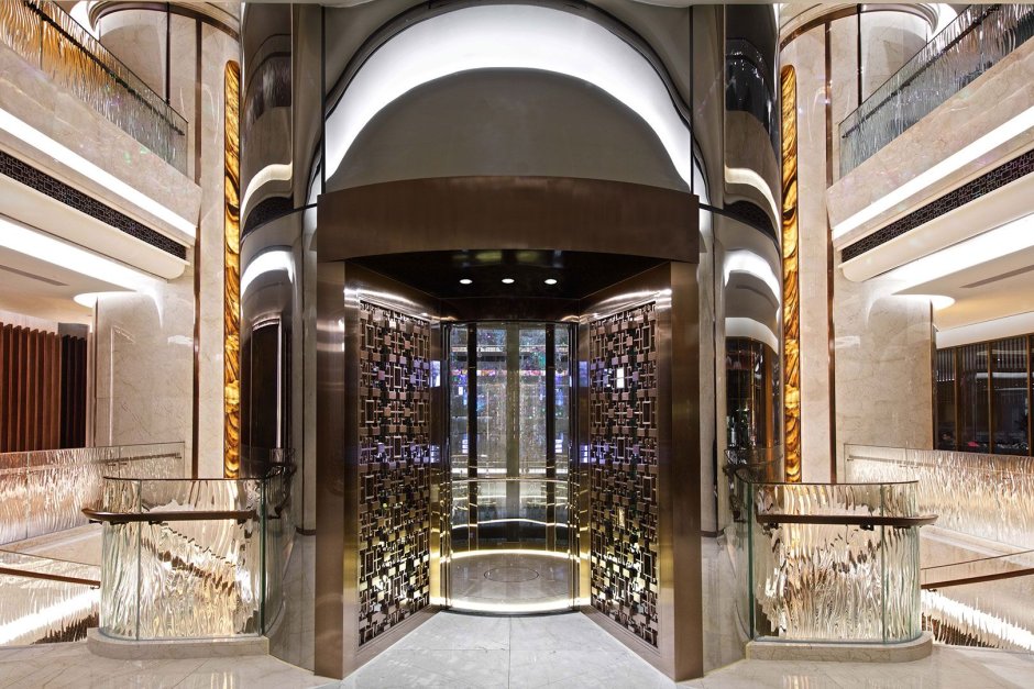 Отель Марриотт лифт