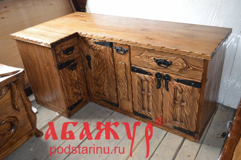 Мебель под старину угловая из дерева