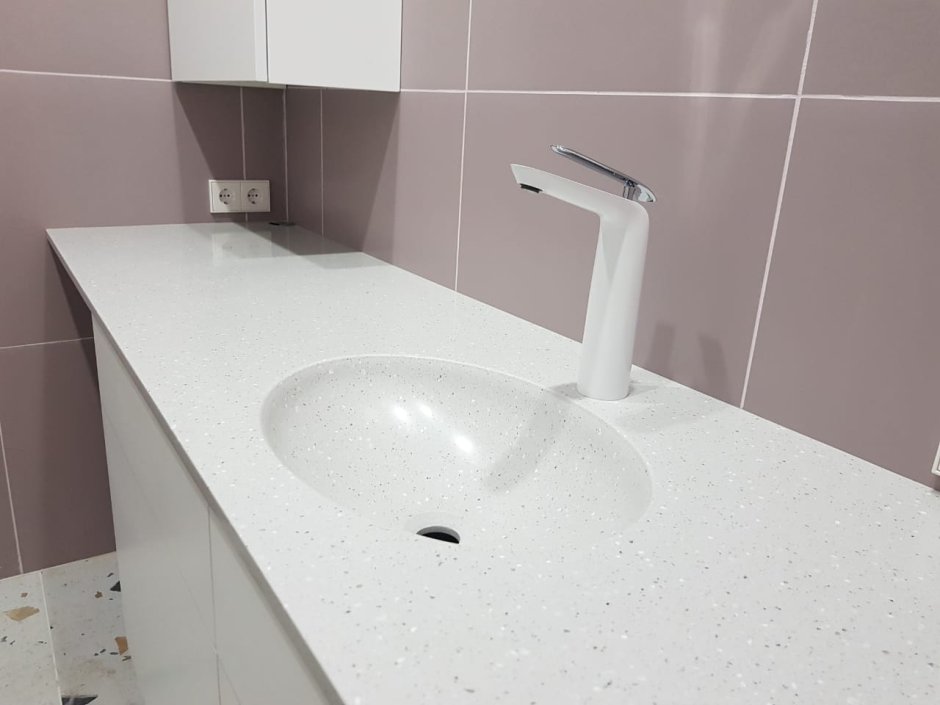 Avant Quartz 7000 Калакатта Эно