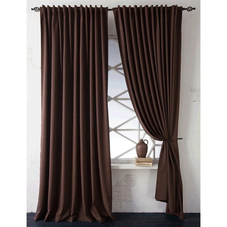 Коричневые портьеры