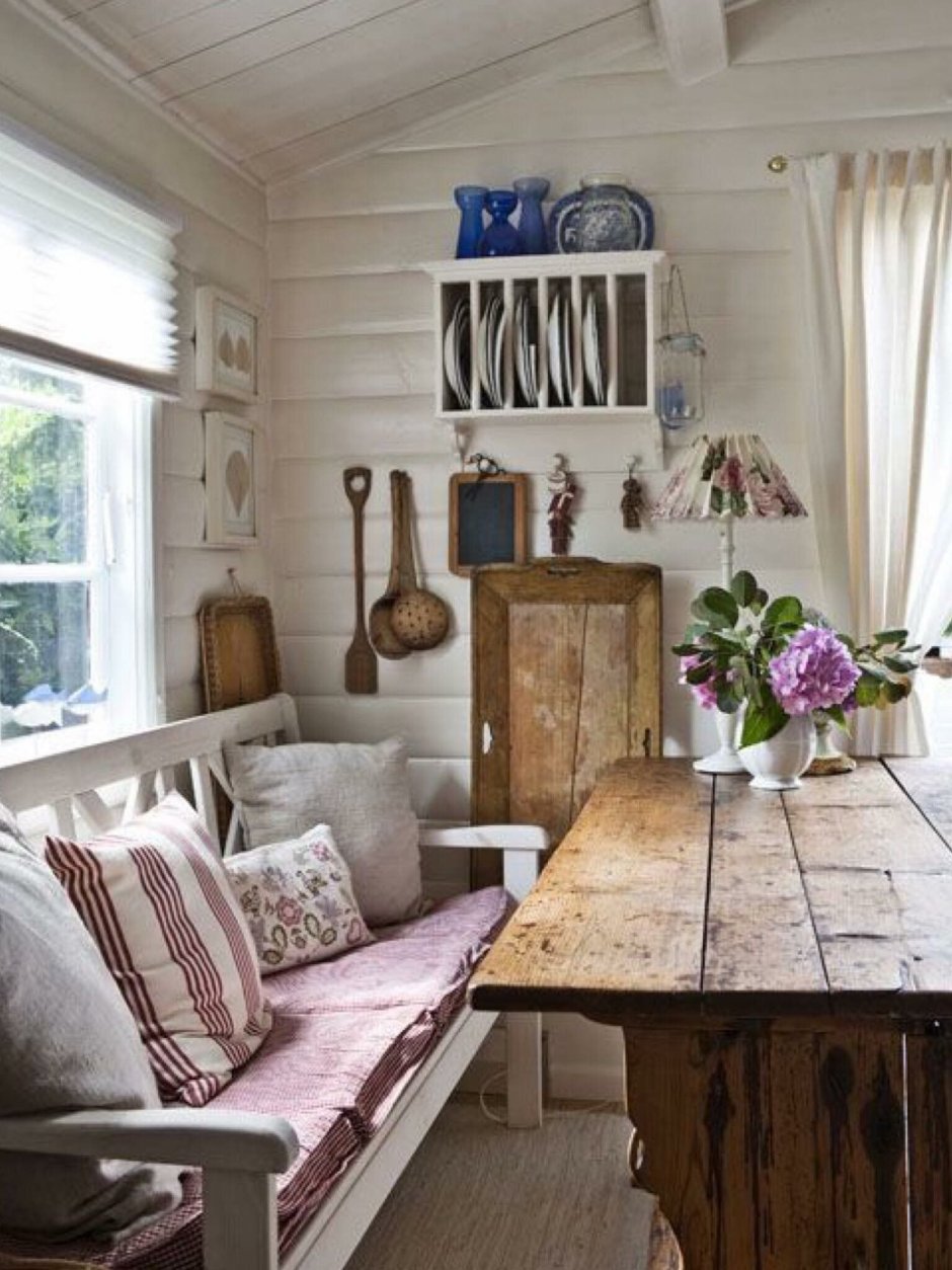 Дачный домик изнутри