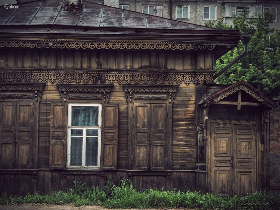 Старые деревянные постройки