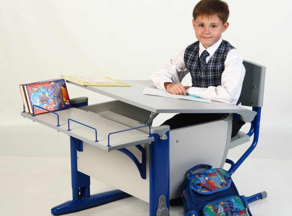 Стол и стул для школьника