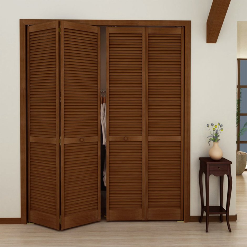 Bi-Fold Door гардероб