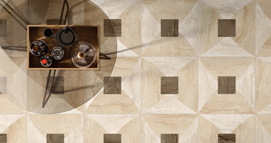 Itaka Beige Wall 01
