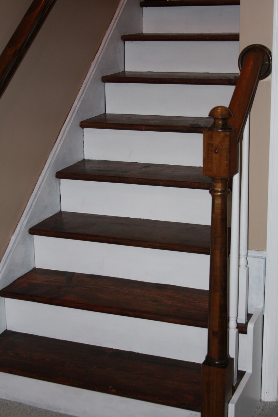 Краска для лестницы