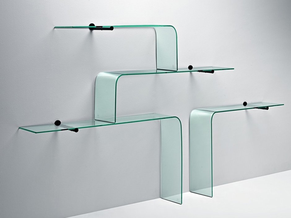 Стеклянные полки в интерьере