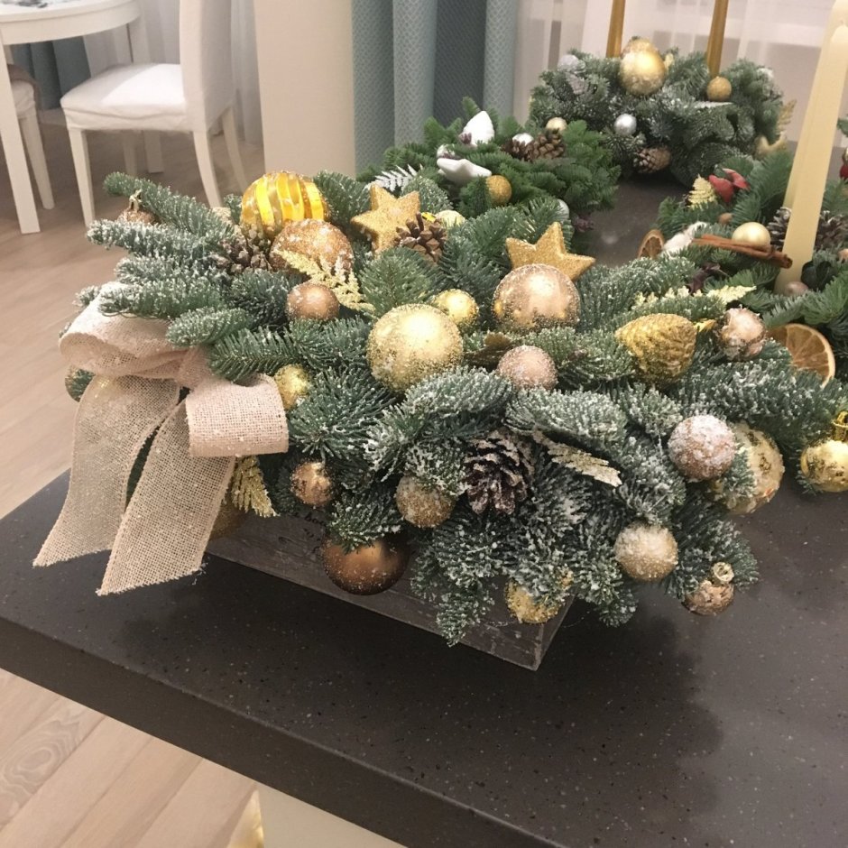 Новогодние букеты из еловых веток