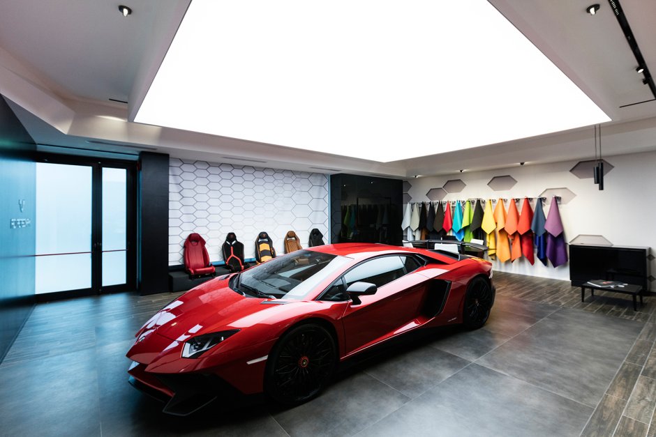 Lamborghini Reventon Aventador