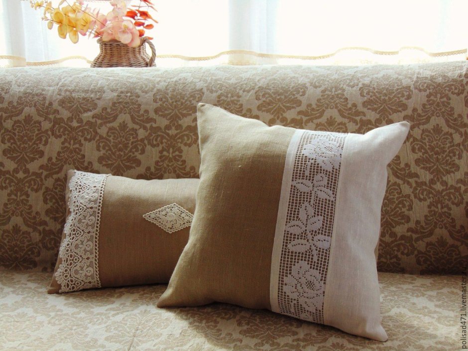 Декоративные наволочки на диванные подушки