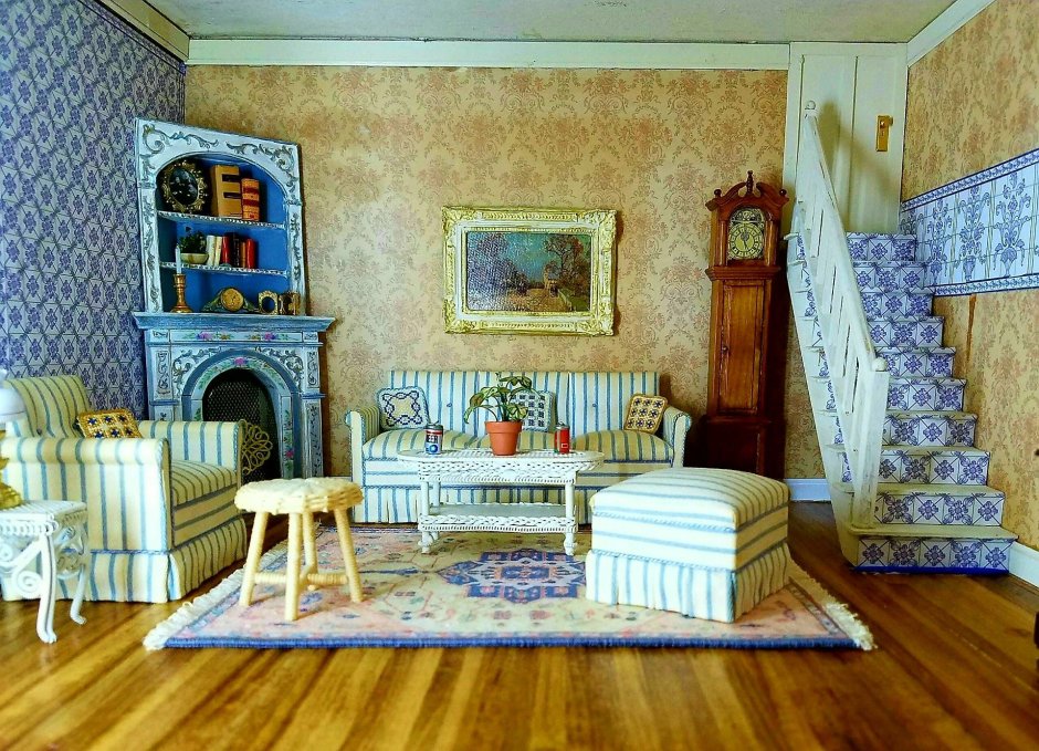 Комната в кукольном домике