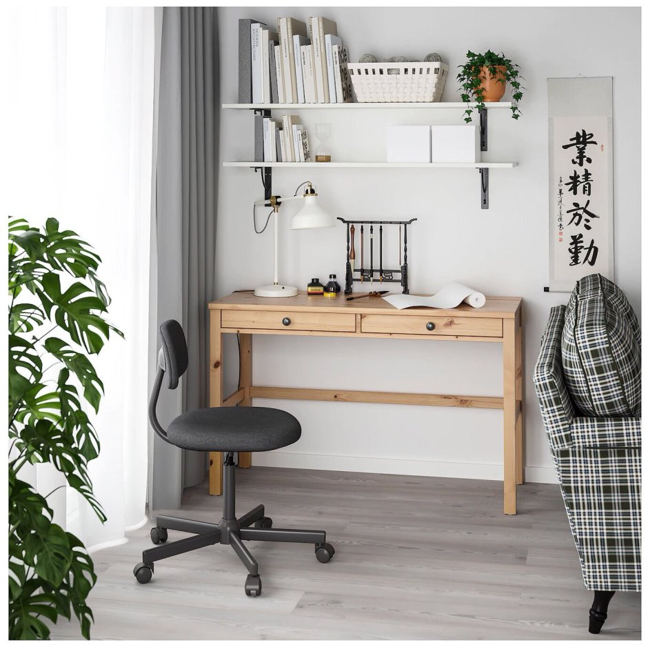 Hemnes ХЕМНЭС стол с 2 ящиками, белая морилка120x47 см