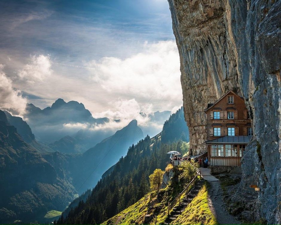 Berggasthaus Aescher в швейцарских Альпах
