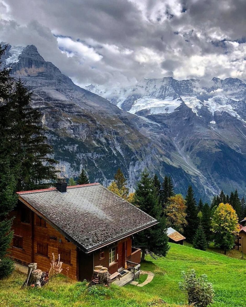 Швейцария Альпы домик