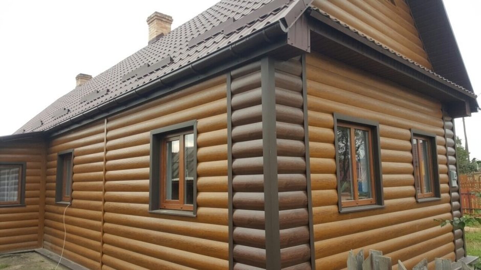 Дом обшитый блок хаусом