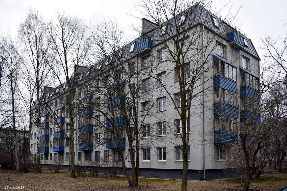 Серая панельная пятиэтажка Коломна
