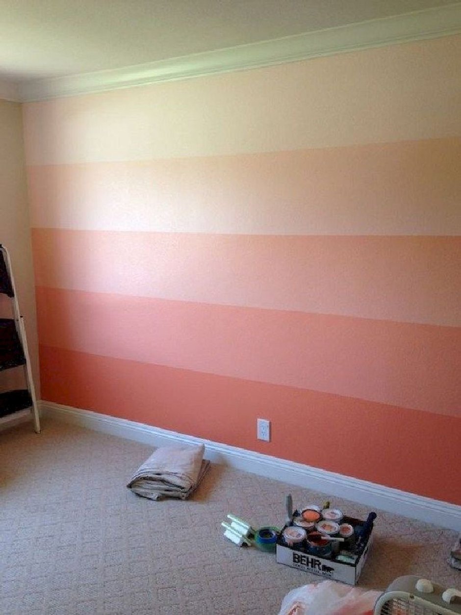 Окраска стен в два цвета