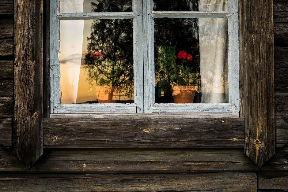 Пластиковые окна в деревенском доме