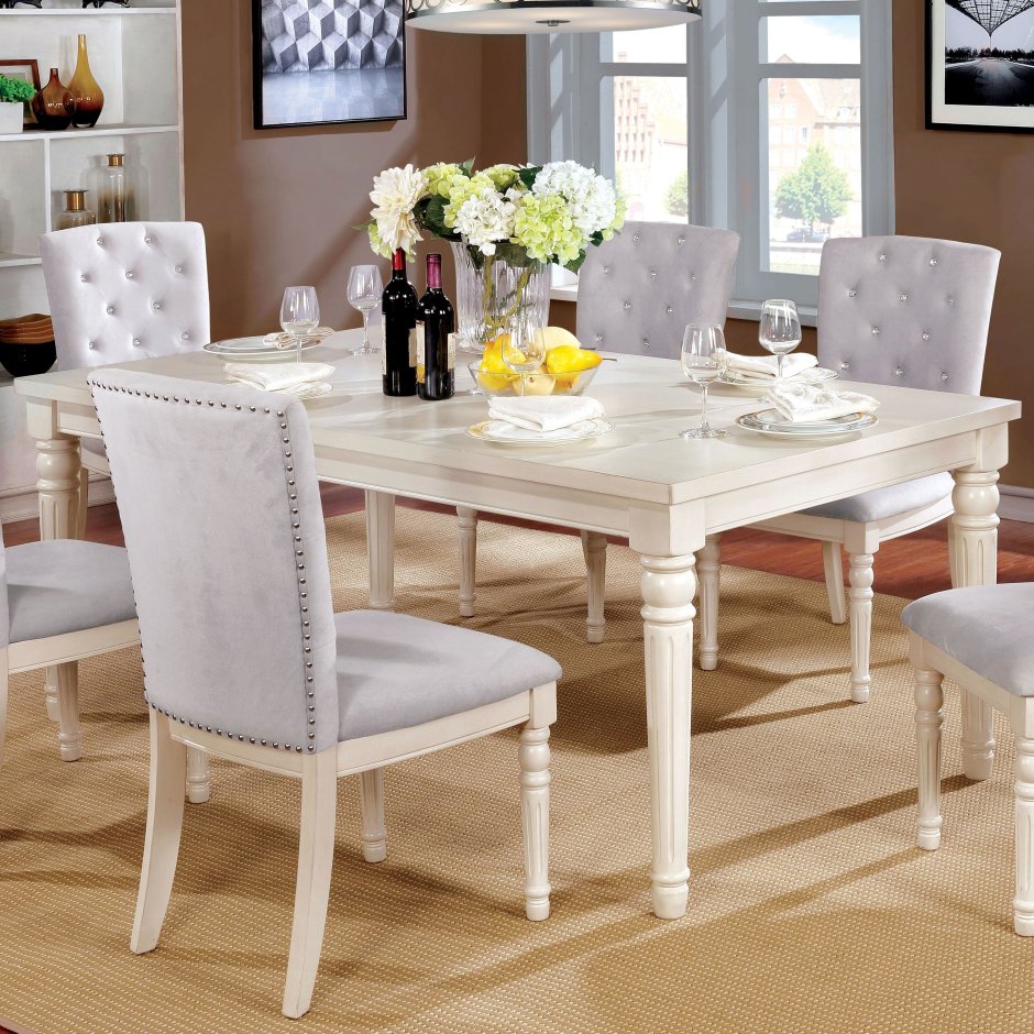 Красивые столы и стулья для кухни