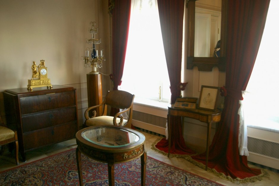 Дом-музей Пушкина в Санкт-Петербурге комната Натальи Гончаровой