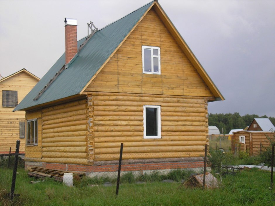 Покраска старых деревянных домов