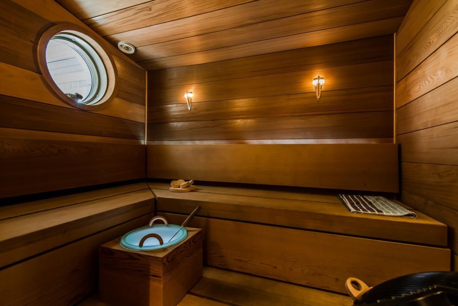 Парящие полки в парной