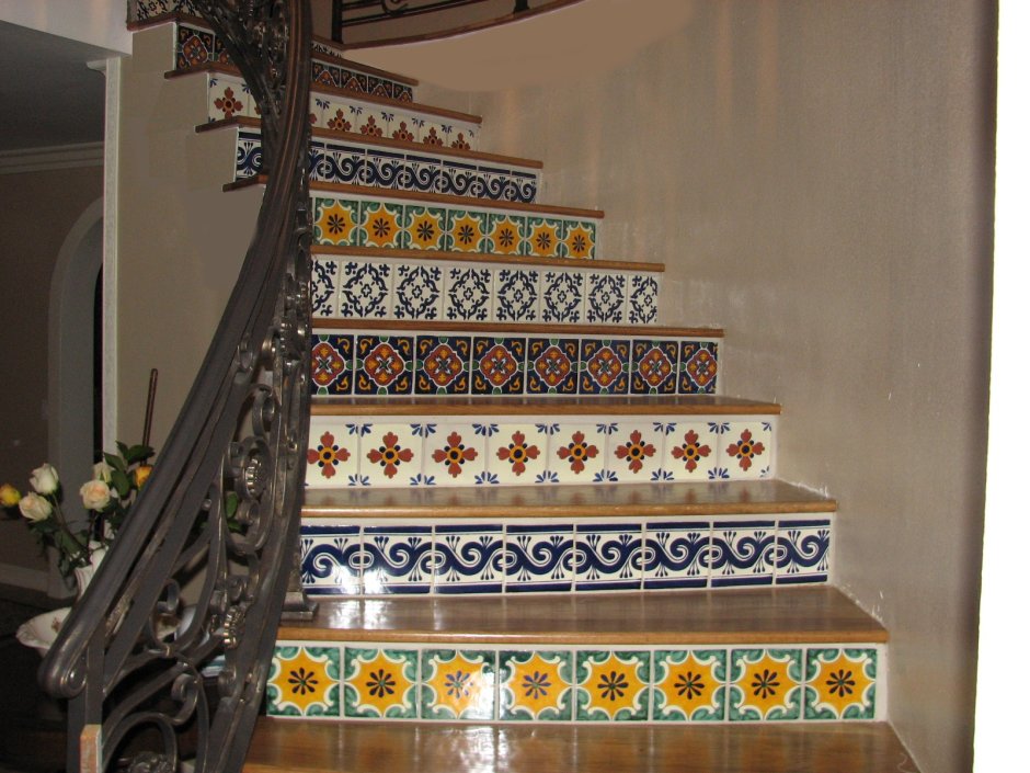 Декор деревянной лестницы