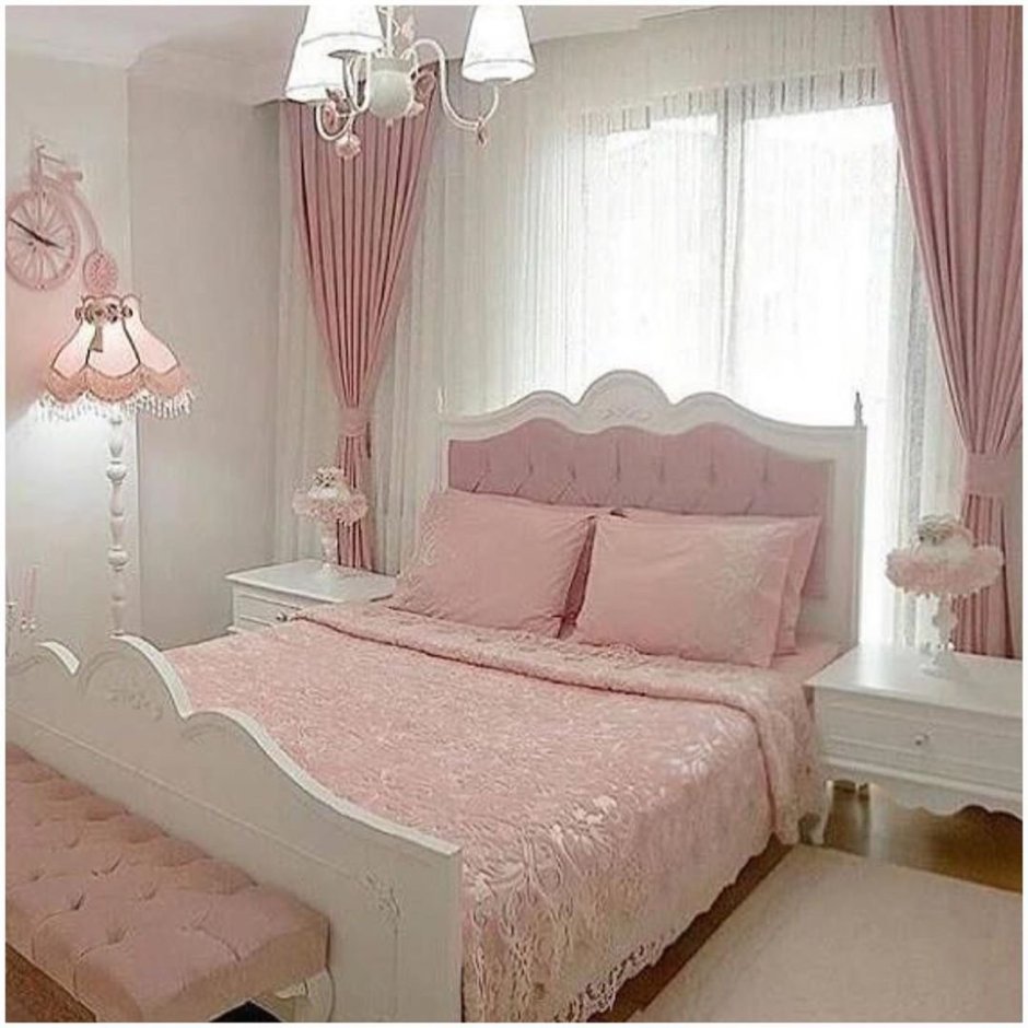 Интерьеры розовых спален
