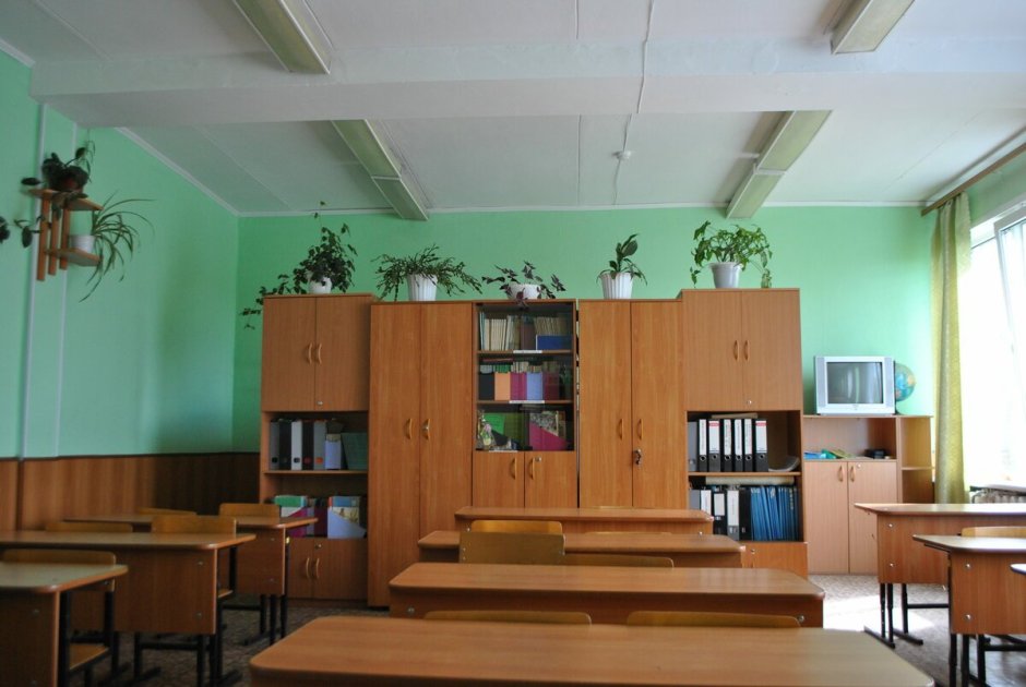 Современная учебная мебель